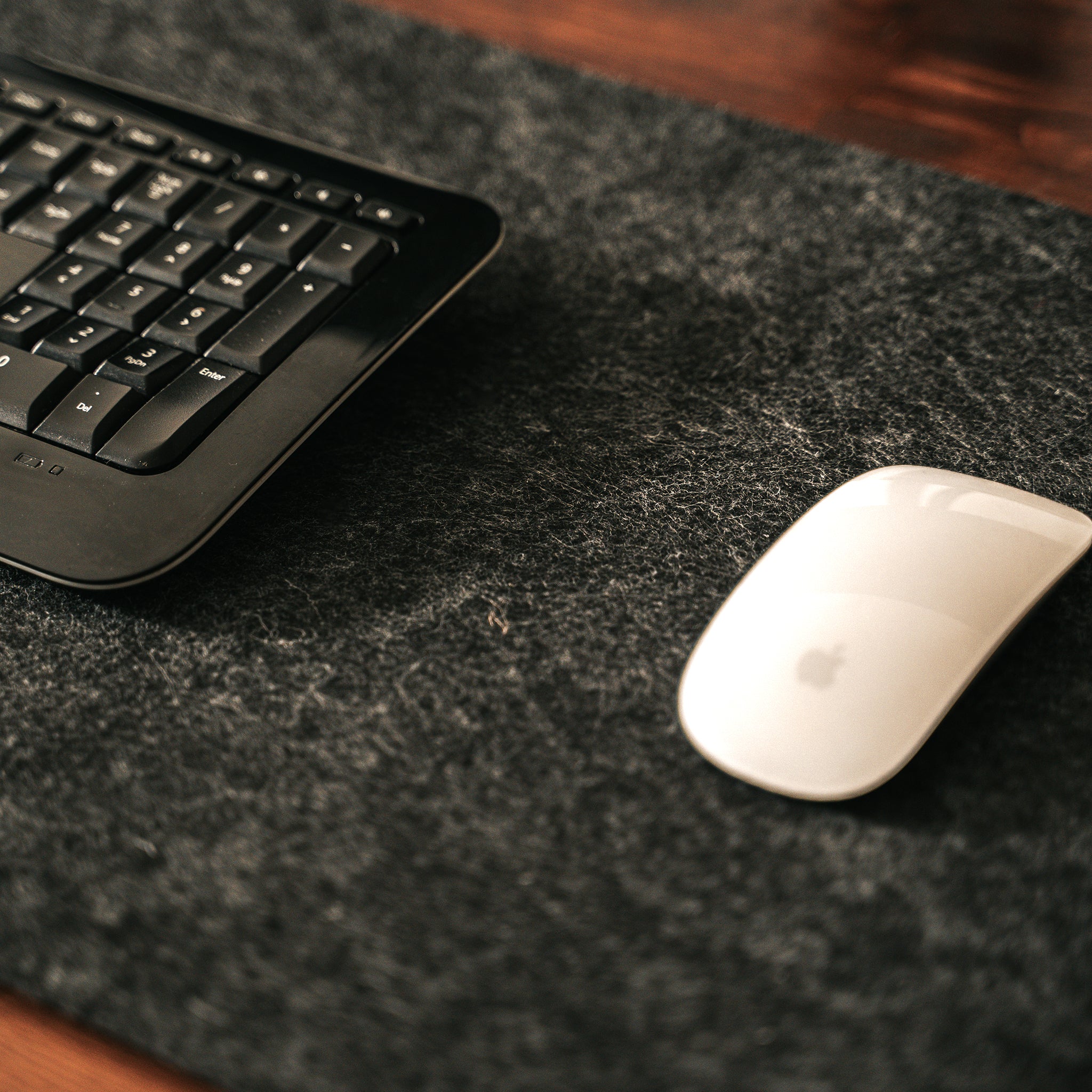 Keçe DeskPad