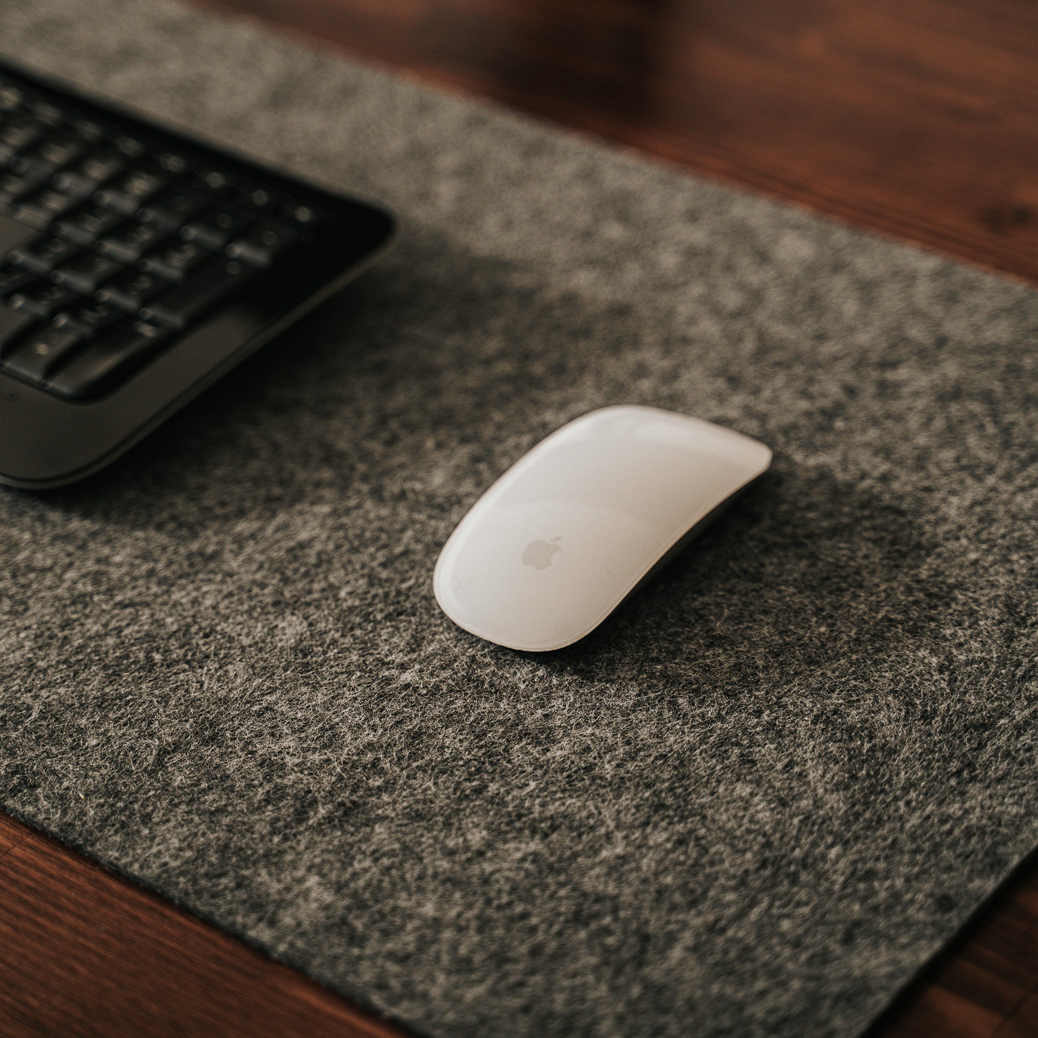 Keçe DeskPad